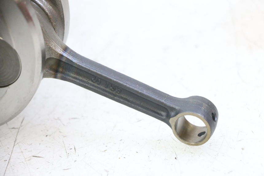 photo de CRANKSHAFT DAELIM BESBI 125 (2007 - 2008) - Alternative perspective