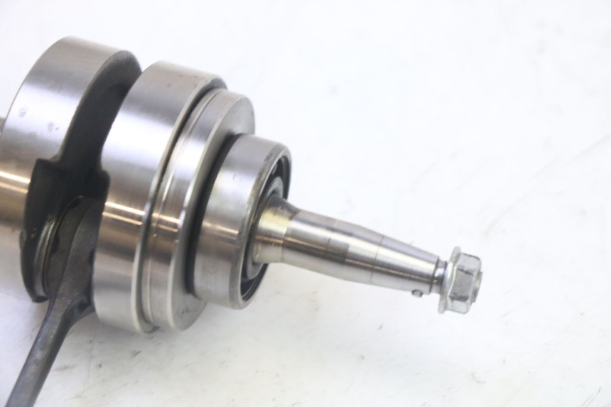 photo de CRANKSHAFT PEUGEOT ELYSTAR 50 (2002 - 2014) - Technical close-up