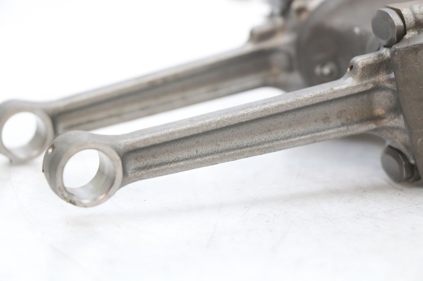 photo de CRANKSHAFT HONDA FJS SILVER WING SILVERWING 400 (2005 - 2008) - Distinctive features