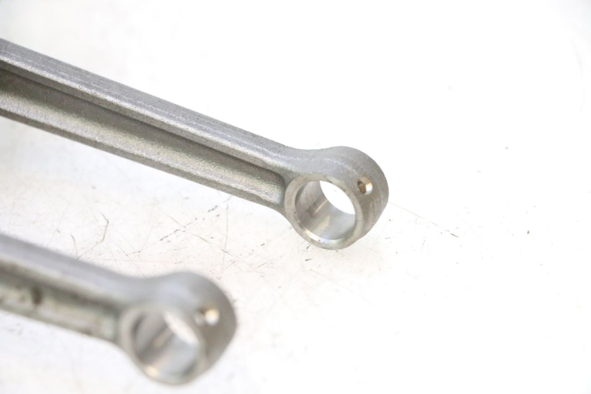photo de CRANKSHAFT HONDA FJS SILVER WING SILVERWING 400 (2005 - 2008) - Spare part profile view