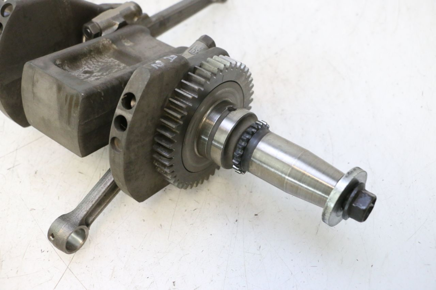 photo de CRANKSHAFT HONDA FJS SILVER WING SILVERWING 400 (2005 - 2008) - Alternative perspective