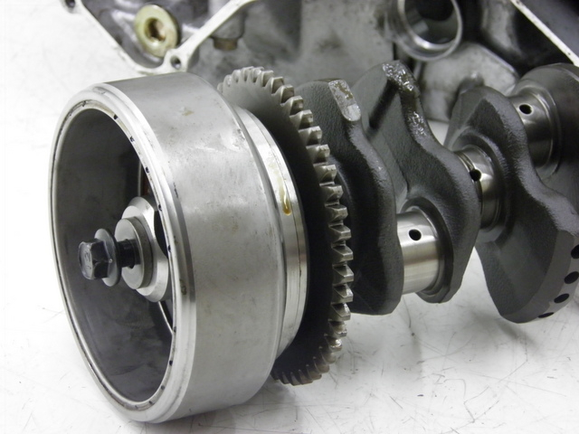 photo de CRANKSHAFT HONDA CB F HORNET 600 (1998 - 1999) - High-resolution close-up