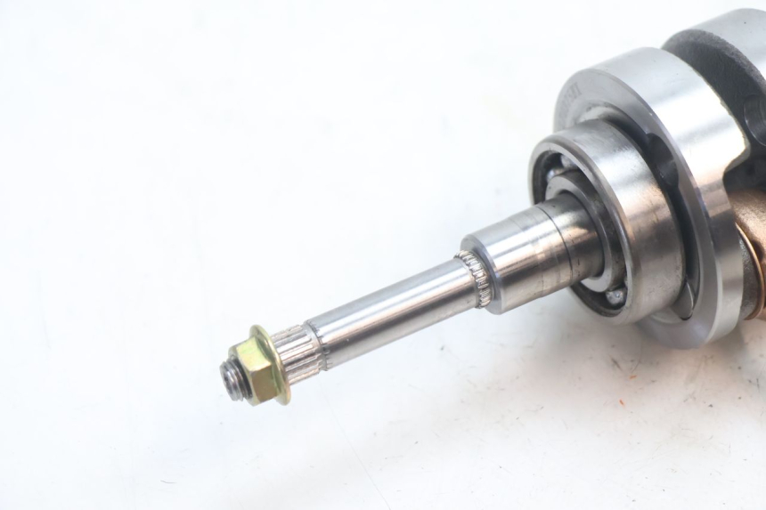 photo de CRANKSHAFT PEUGEOT KISBEE 2T 50 (2018 - 2022) - Zoom on usage condition