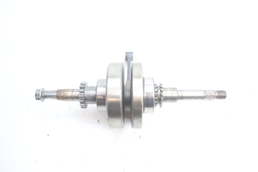 photo de CRANKSHAFT PEUGEOT KISBEE 4T 50 (2018 - 2022) - Markings and original references