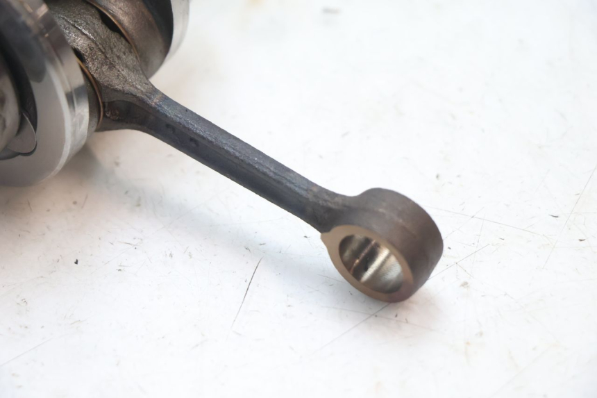 photo de CRANKSHAFT PEUGEOT LUDIX ONE 50 (2004 - 2013) - Alternative perspective