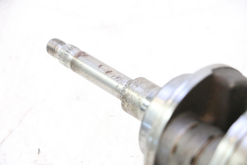 photo de CRANKSHAFT PEUGEOT LUDIX ONE 50 (2004 - 2006) - Distinctive features