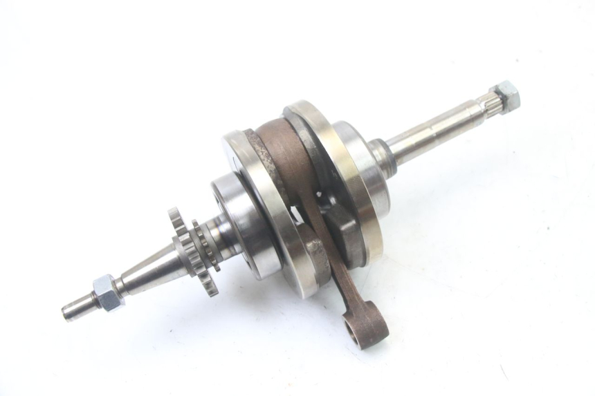 photo de CRANKSHAFT PEUGEOT SATELIS 125 (2013 - 2018) - Fixing points details