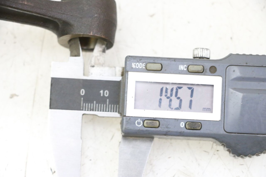 photo de CRANKSHAFT PEUGEOT SATELIS 125 (2006 - 2009) - Component detail