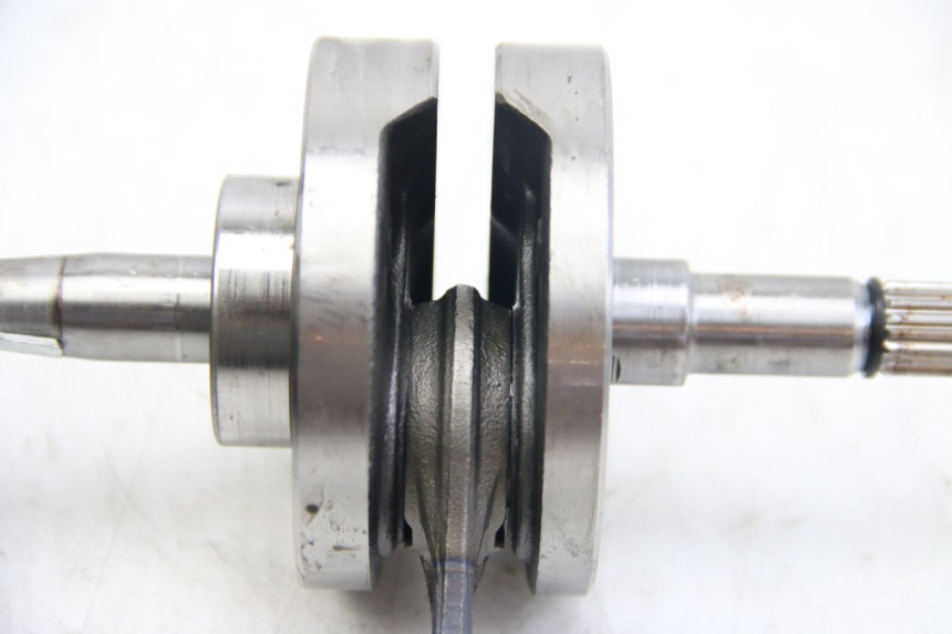 photo de CRANKSHAFT APRILIA SCARABEO 4T 50 (2009 - 2017) - Alternative perspective