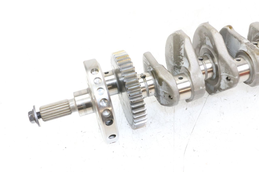 photo de CRANKSHAFT SUZUKI GSR 750 (2011 - 2017) - Fixing points details