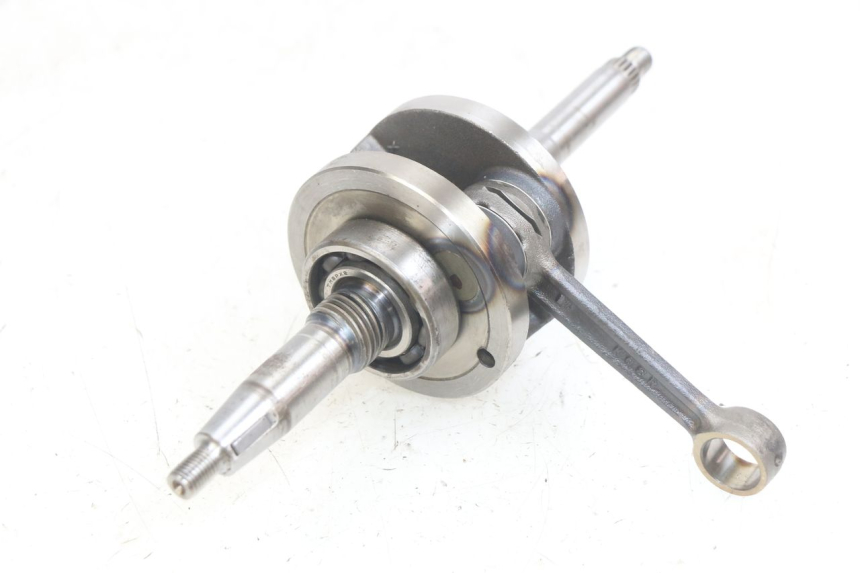 photo de CRANKSHAFT PEUGEOT SV 125 (1991 - 1994) - Alternative perspective