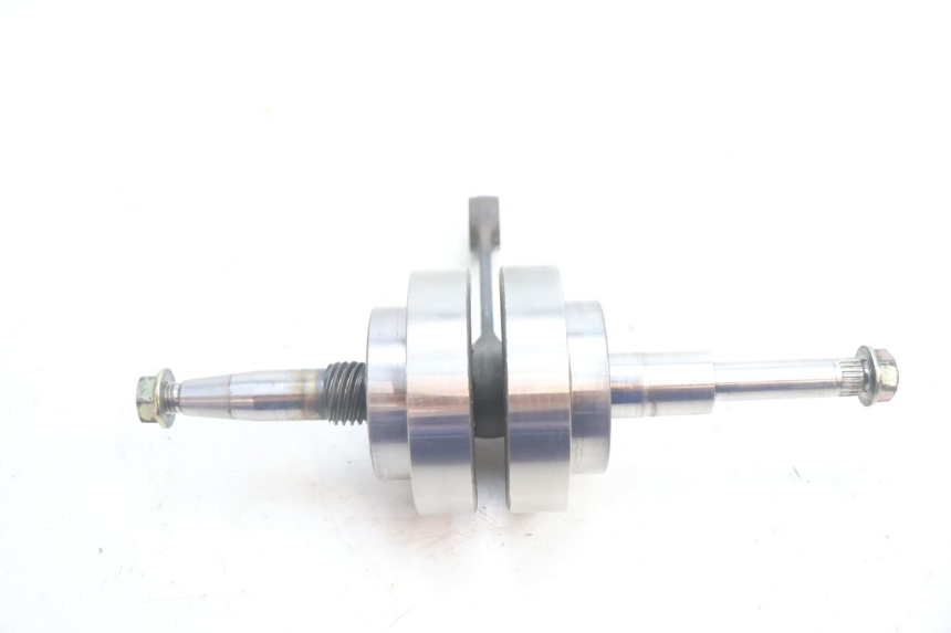 photo de CRANKSHAFT PEUGEOT TREKKER 50 (1995 - 2004) - Fixing points details