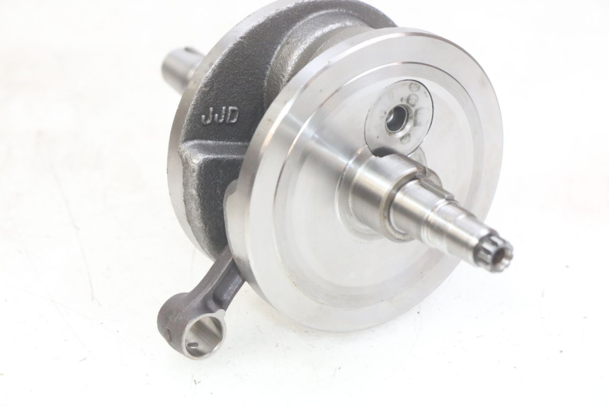 photo de CRANKSHAFT DAELIM VJ ROADWIN FI 125 (2008 - 2017) - Technical close-up