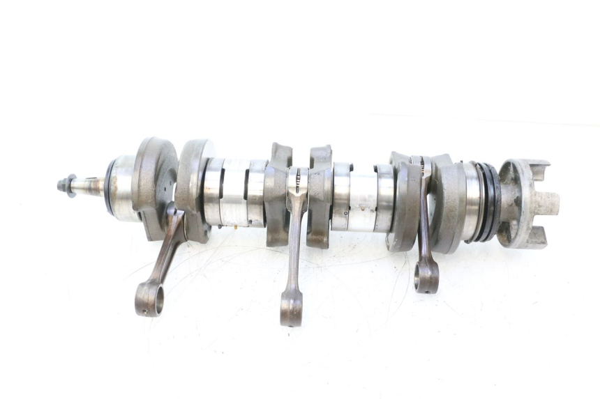 photo de CRANKSHAFT YAMAHA WAVE RUNNER GP R 1200 (2000 - 2003) - Focus on structure