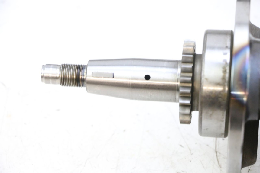 photo de CRANKSHAFT YAMAHA X-MAX XMAX 125 (2010 - 2013) - Zoom on usage condition