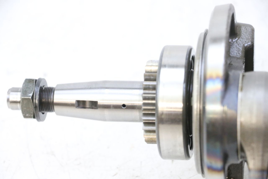 photo de CRANKSHAFT YAMAHA X-MAX XMAX 250 (2006 - 2009) - Surface and material condition