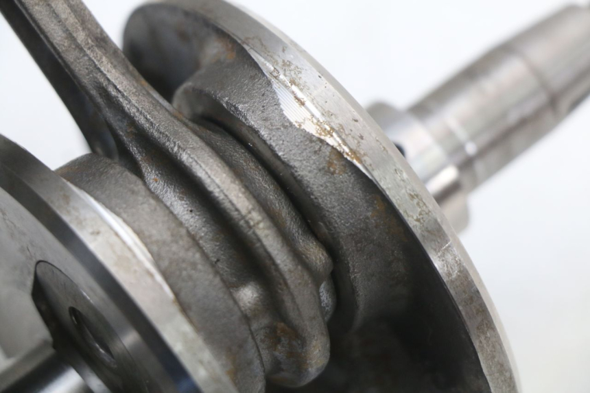 photo de CRANKSHAFT PIAGGIO X8 125 (2004 - 2007) - Distinctive features