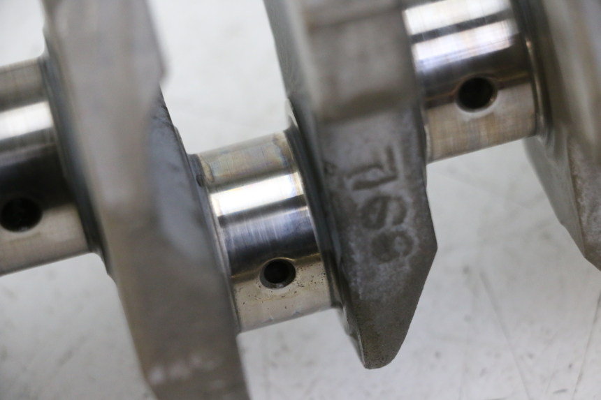 photo de CRANKSHAFT YAMAHA FZ6 FAZER S2 600 (2007 - 2011) - Surface and material condition