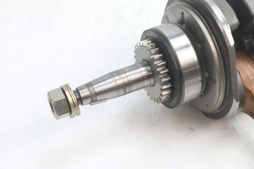 photo de CRANKSHAFT YAMAHA YP MAJESTY 125 (1998 - 2001) - Component detail