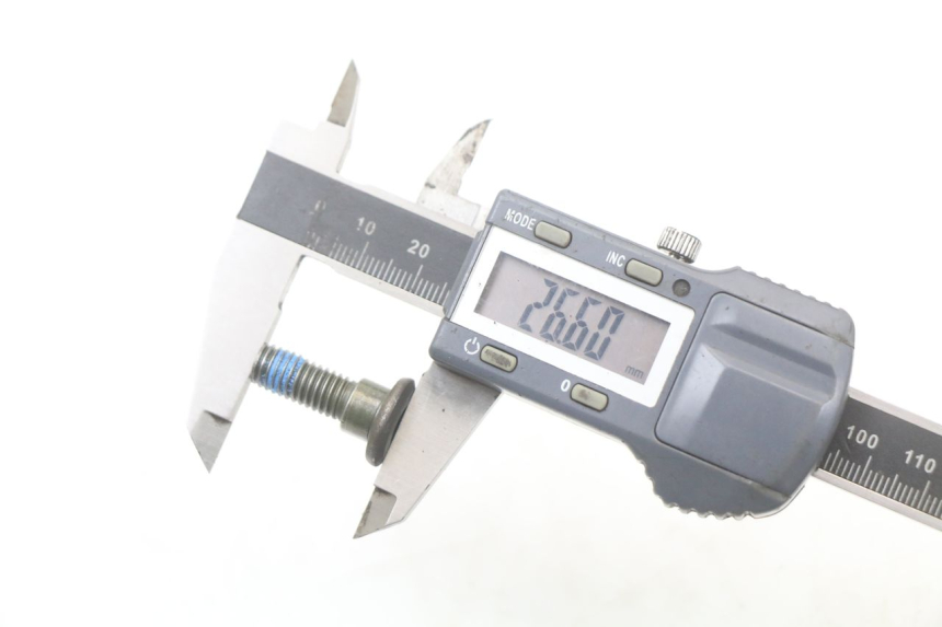 photo de BRAKE DISC BOLT KYMCO AGILITY 4T 50 (2005 - 2018) - Alternative perspective