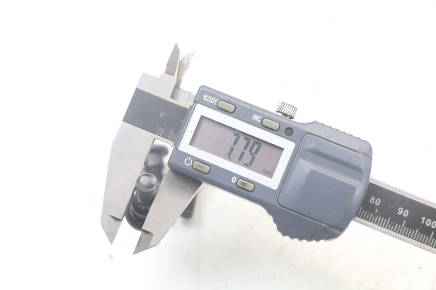 photo de BRAKE DISC BOLT KYMCO AGILITY 4T 50 (2018 - 2022) - Product overview