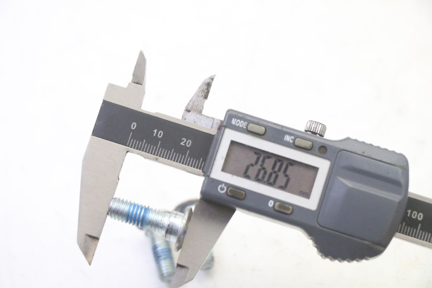 photo de BRAKE DISC BOLT MOTRON BREEZY 4T 50 (2021 - 2025) - Alternative perspective