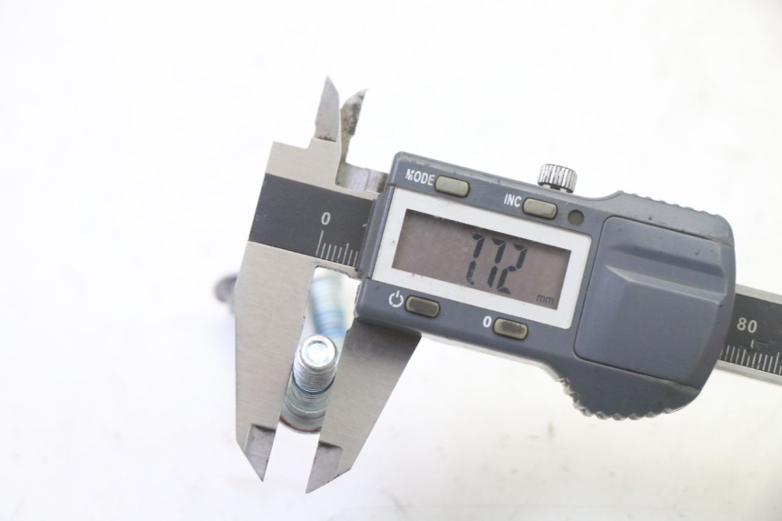 photo de BRAKE DISC BOLT MOTRON BREEZY 4T 50 (2021 - 2025) - Technical close-up