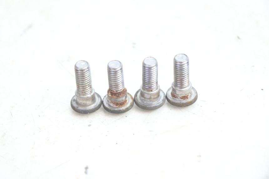 photo de BRAKE DISC BOLT HONDA CB TWO FIFTY 250 (1991 - 2002) - Zoom on usage condition