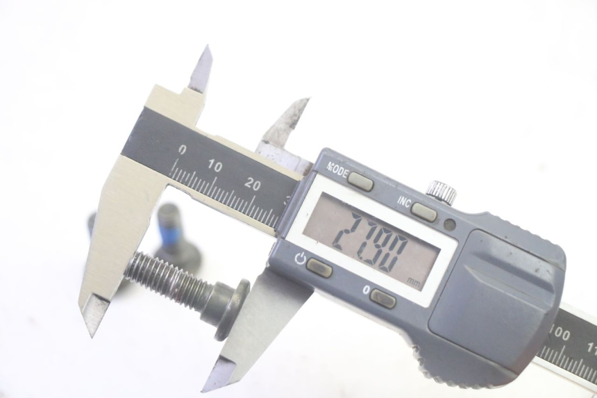 photo de BRAKE DISC BOLT SYM CROX 4T 50 (2016 - 2023) - Alternative perspective