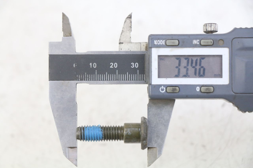 photo de BRAKE DISC BOLT KYMCO DOWNTOWN ABS 125 (2015 - 2017) - Zoom on usage condition