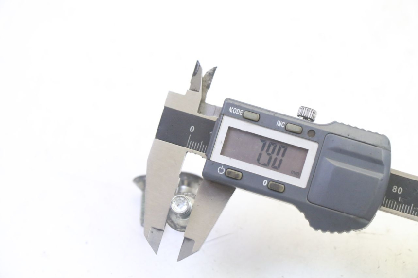 photo de BRAKE DISC BOLT PEUGEOT ELYSTAR 50 (2002 - 2014) - Alternative perspective