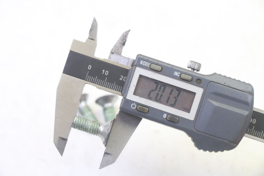 photo de BRAKE DISC BOLT PEUGEOT ELYSTAR 50 (2002 - 2014) - Alternative perspective