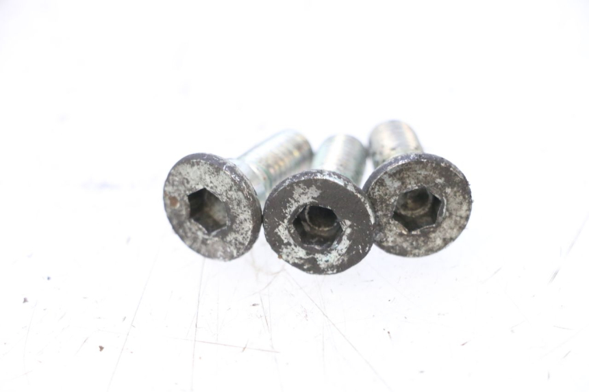 photo de BRAKE DISC SCREW KEEWAY F-ACT FACT EVO 50 (2020 - 2026) - Alternative perspective