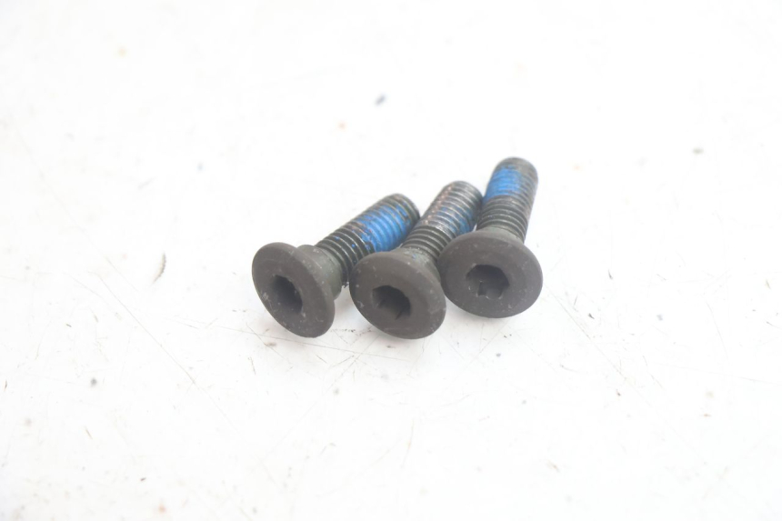 photo de BRAKE DISC BOLT SYM FIDDLE 3 III 50 (2014 - 2020) - Component detail