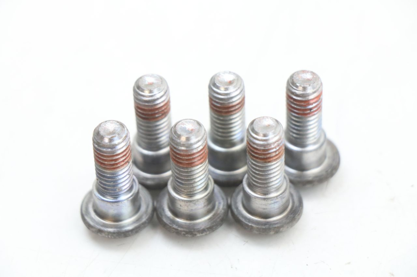 photo de BRAKE DISC BOLT HONDA FJS SILVER WING SILVERWING 400 (2005 - 2008) - Zoom on usage condition
