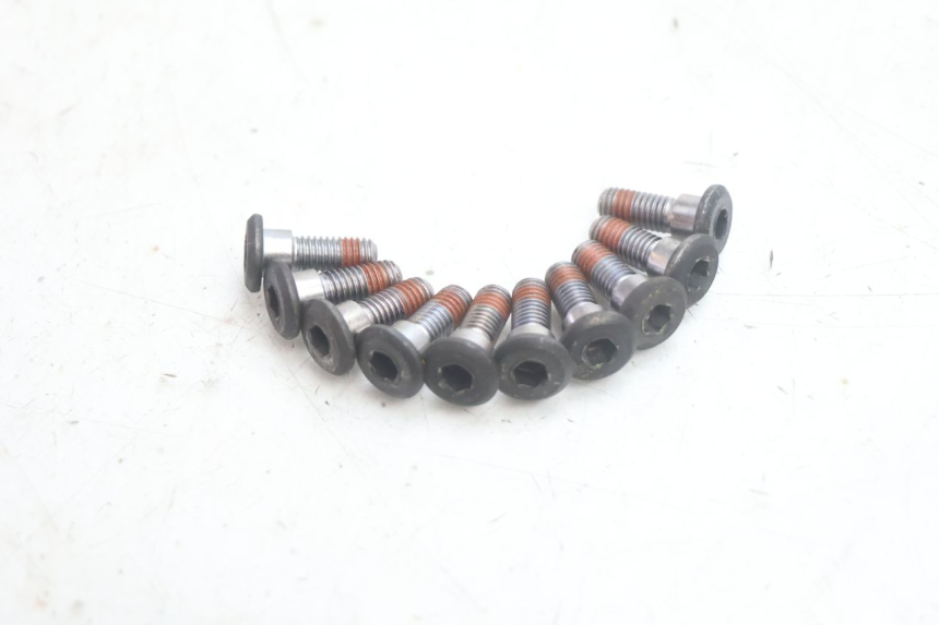 photo de BRAKE DISC BOLT HONDA FJS SILVER WING SILVERWING 400 (2005 - 2008) - Component detail