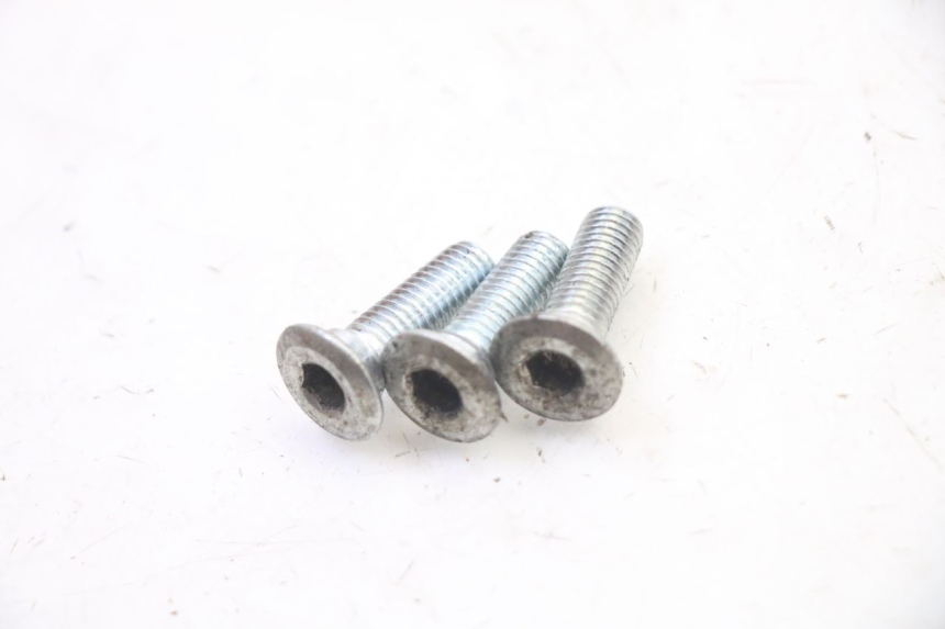photo de BRAKE DISC BOLT VENESI FLY RETRO 4T 50 (2020 - 2025) - Component detail