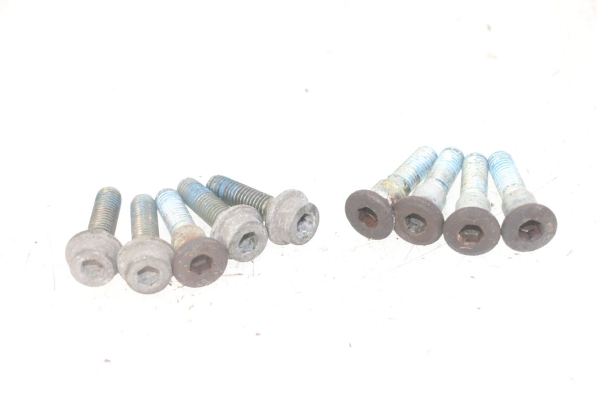 photo de BRAKE DISC BOLT SUZUKI GS GSE 500 (2001 - 2003) - Main view