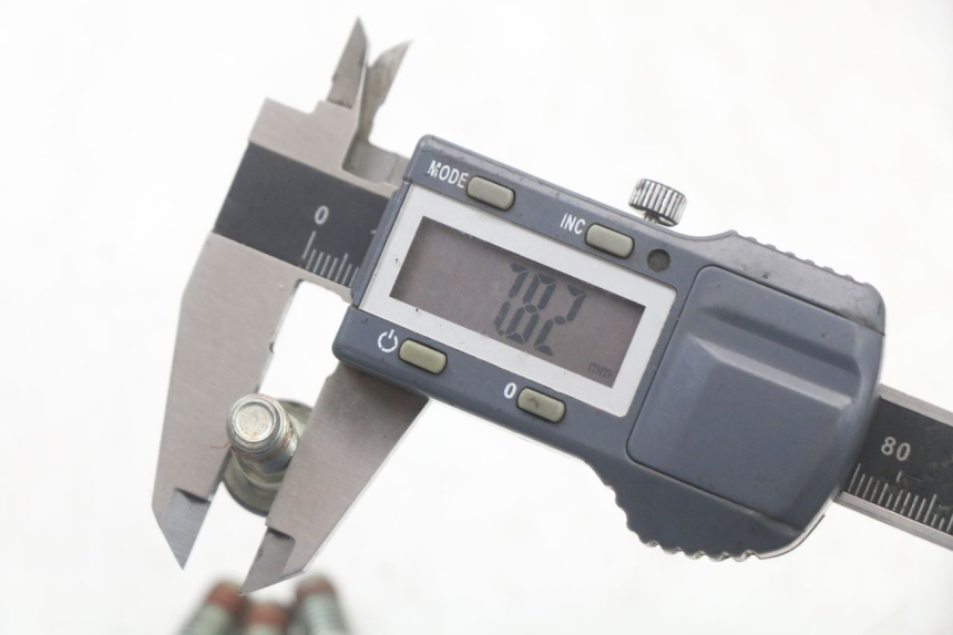 photo de BRAKE DISC BOLT HONDA PCX (JF28) 125 (2009 - 2011) - Technical close-up