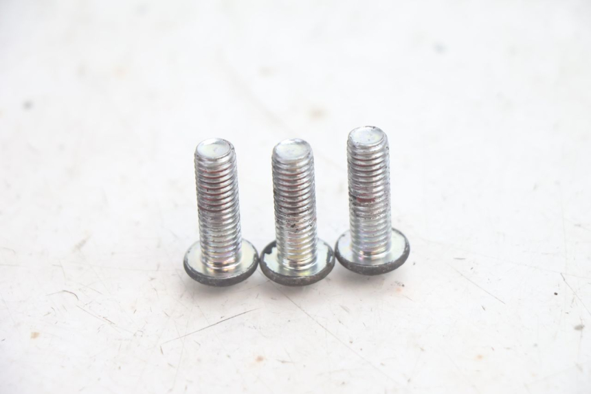 photo de BRAKE DISC BOLT PEUGEOT KISBEE 2T 50 (2010 - 2017) - Zoom on usage condition