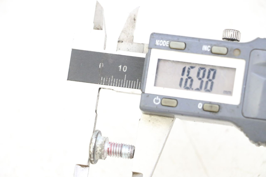 photo de BRAKE DISC BOLT KAWASAKI KX 85 (2014 - 2021) - Zoom on usage condition