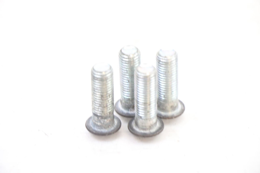 photo de BRAKE DISC BOLT MBK BOOSTER NEXT GENERATION 50 (1995 - 1998) - Zoom on usage condition