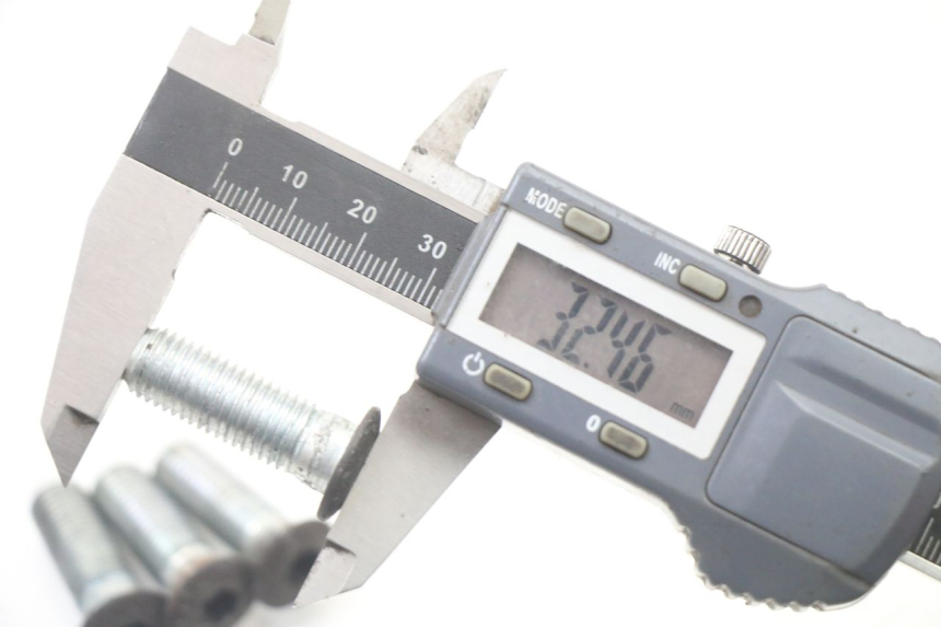 photo de BRAKE DISC BOLT MBK BOOSTER NEXT GENERATION 50 (1995 - 1998) - Alternative perspective