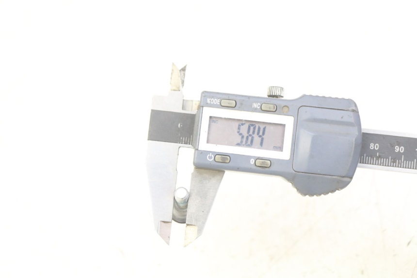 photo de BRAKE DISC BOLT YAMAHA MT ABS 125 (2014 - 2018) - Technical close-up