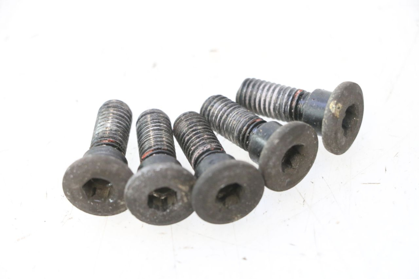 photo de BRAKE DISC BOLT KYMCO LIKE 4T 50 (2019 - 2025) - Technical close-up