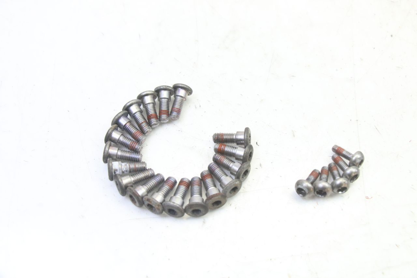 photo de BRAKE DISC BOLT HONDA NTV DEAUVILLE 650 (2001 - 2006) - Main view