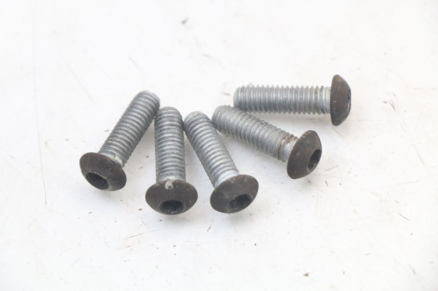 photo de BRAKE DISC BOLT PIAGGIO NEW TYPHOON 50 (2010 - 2017) - Main view