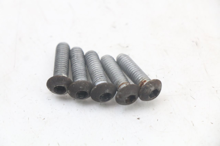 photo de BRAKE DISC BOLT PIAGGIO NEW TYPHOON 50 (2010 - 2017) - Component detail