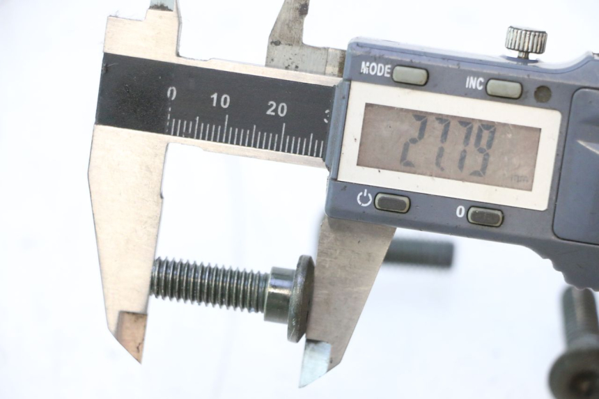 photo de BRAKE DISC BOLT ORCAL RAPTOR 50 (2015 - 2021) - Alternative perspective