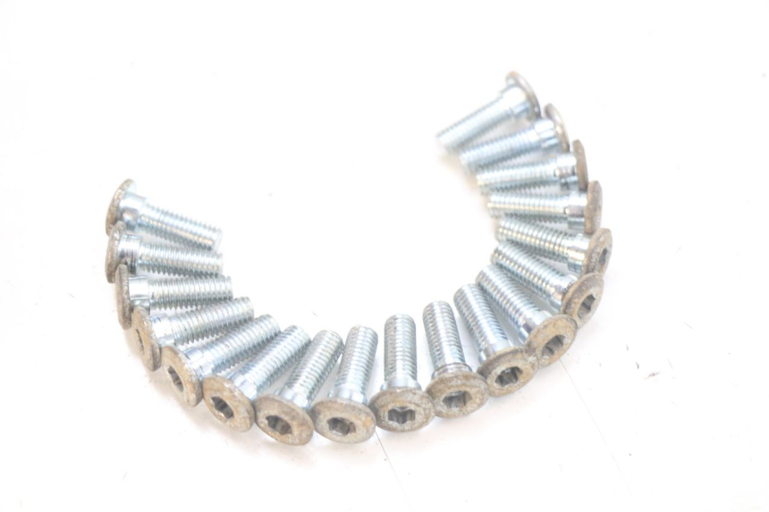 photo de BRAKE DISC BOLT REGAL RAPTOR SPYDER 125 (2010 - 2018) - Main view